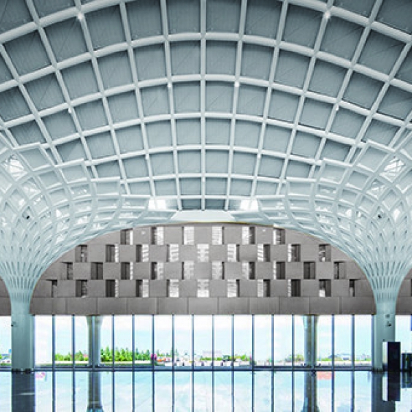 呼倫貝爾海拉爾機場擴建工程